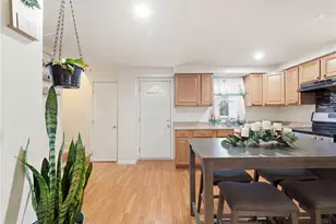 435 S Main St, Woonsocket, RI 02895 - Photo 22