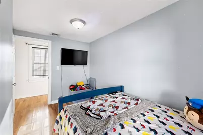 435 S Main Street, Woonsocket, RI 02895 - Photo 18