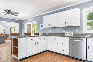 22 Colonial Dr, Westerly, RI 02891 - Photo 14