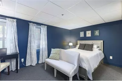 38 Dr. Marcus Wheatland Boulevard #5, Newport, RI 02840 - Photo 4