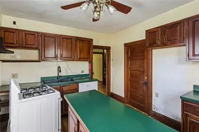 20 Fair Street, Newport, RI 02840 - Photo 26