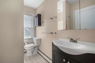 2 Overbrook Ave, Warwick, RI 02889 - Photo 18