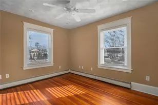 2 Overbrook Ave, Warwick, RI 02889 - Photo 20