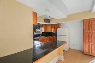 2 Overbrook Ave, Warwick, RI 02889 - Photo 12