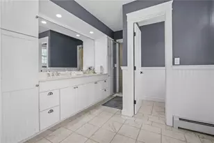 2269 E Main Rd, Portsmouth, RI 02871 - Photo 26