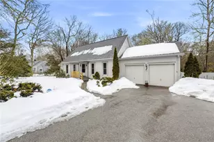 7 Watchaug Ln, Charlestown, RI 02813 - Photo 2