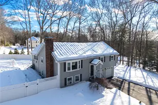 9 Laurel Ln, North Smithfield, RI 02896 - Photo 2