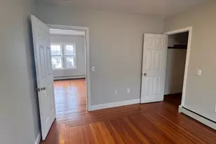 17 6th St, Providence, RI 02906 - Photo 14