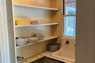 127 Longfellow Rd, Jamestown, RI 02835 - Photo 8