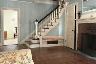 127 Longfellow Rd, Jamestown, RI 02835 - Photo 2