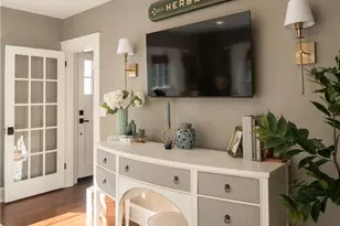 26 Vernon Ave, Newport, RI 02840 - Photo 10