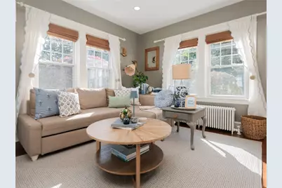 26 Vernon Avenue, Newport, RI 02840 - Photo 8