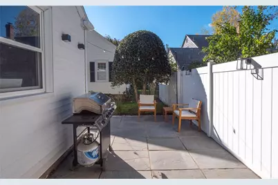 26 Vernon Avenue, Newport, RI 02840 - Photo 38