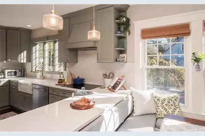 26 Vernon Avenue, Newport, RI 02840 - Photo 16