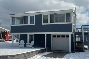 7 White Cap Rd, Narragansett, RI 02882 - Photo 1