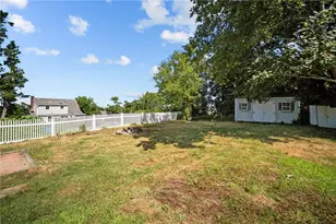 98 Hobson Ave, Tiverton, RI 02878 - Photo 30