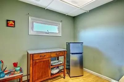 2199 Post Road, Warwick, RI 02886 - Photo 20