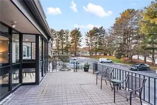 30 Argyle Ave, East Providence, RI 02915 - Photo 2