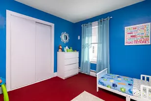 127 Chestnut St, Central Falls, RI 02863 - Photo 24