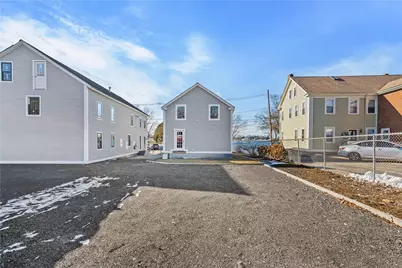 484 Thames Street, Bristol, RI 02809 - Photo 4