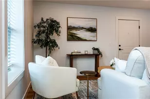 32 Exchange St, East Greenwich, RI 02818 - Photo 12