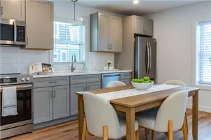 32 Exchange St, East Greenwich, RI 02818 - Photo 8