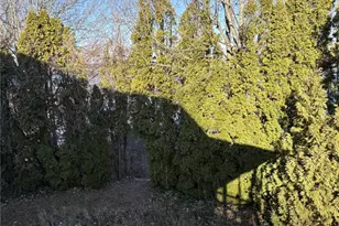 351 County Rd, Barrington, RI 02806 - Photo 22