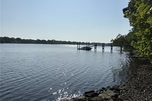 351 County Rd, Barrington, RI 02806 - Photo 6