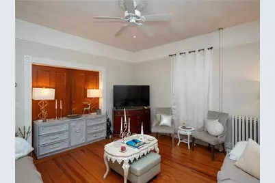 3 Pell Street, Newport, RI 02840 - Photo 10