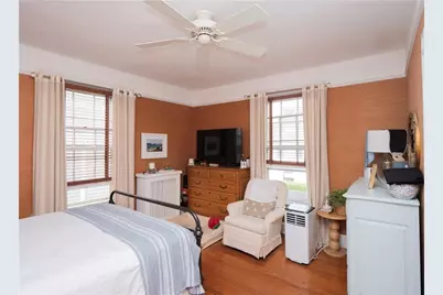 1 Pell Street, Newport, RI 02840 - Photo 14