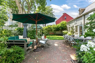 22 Bridge Street, Newport, RI 02840 - Photo 28