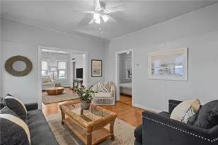 48 Constitution St, Bristol, RI 02809 - Photo 8