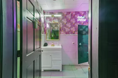 727 Cranston Street, Providence, RI 02907 - Photo 12