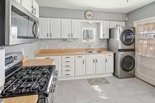 83 4th Ave, Woonsocket, RI 02895 - Photo 6