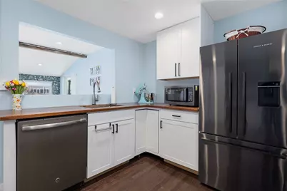 22 Lexington Avenue, North Kingstown, RI 02852 - Photo 14