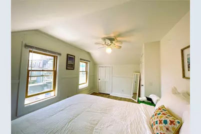 6 Pope Street, Newport, RI 02840 - Photo 12