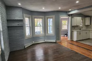 39 Chaplin St, Pawtucket, RI 02861 - Photo 10