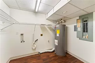 30 Argyle Ave, East Providence, RI 02915 - Photo 26