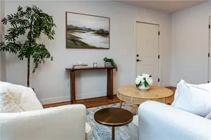 32 Exchange St, East Greenwich, RI 02818 - Photo 16