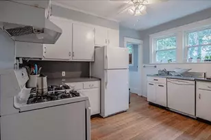 99 Oak Hill Ave, Pawtucket, RI 02860 - Photo 8