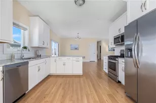 58 Chickadee Ln, South Kingstown, RI 02879 - Photo 14