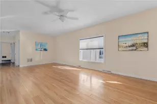 58 Chickadee Ln, South Kingstown, RI 02879 - Photo 6