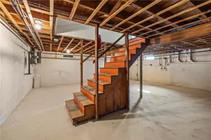 47 Brettonwoods Dr, Cranston, RI 02920 - Photo 26