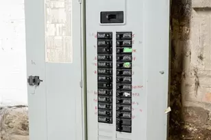 93 Warren Ave, East Providence, RI 02914 - Photo 18