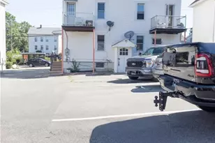 89 Warren Ave, East Providence, RI 02914 - Photo 4