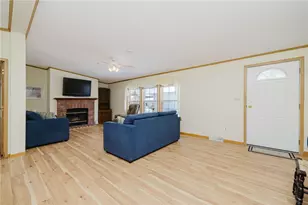 21 Nightingale Ln, Tiverton, RI 02878 - Photo 16