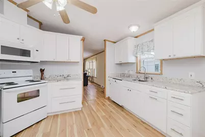 21 Nightingale Lane, Tiverton, RI 02878 - Photo 4