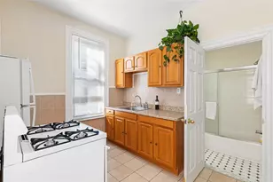 1402 Westminster St, Providence, RI 02909 - Photo 2