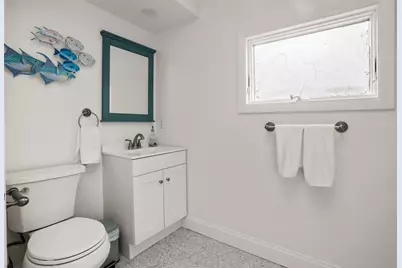 333 Riverside Street, Portsmouth, RI 02871 - Photo 14