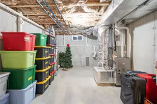 136 Cobble Hill Rd, Lincoln, RI 02865 - Photo 34